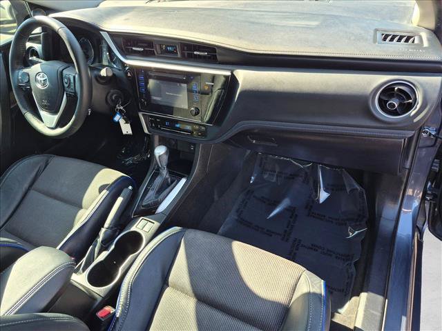 Used 2017 Toyota Corolla SE FWD image 18