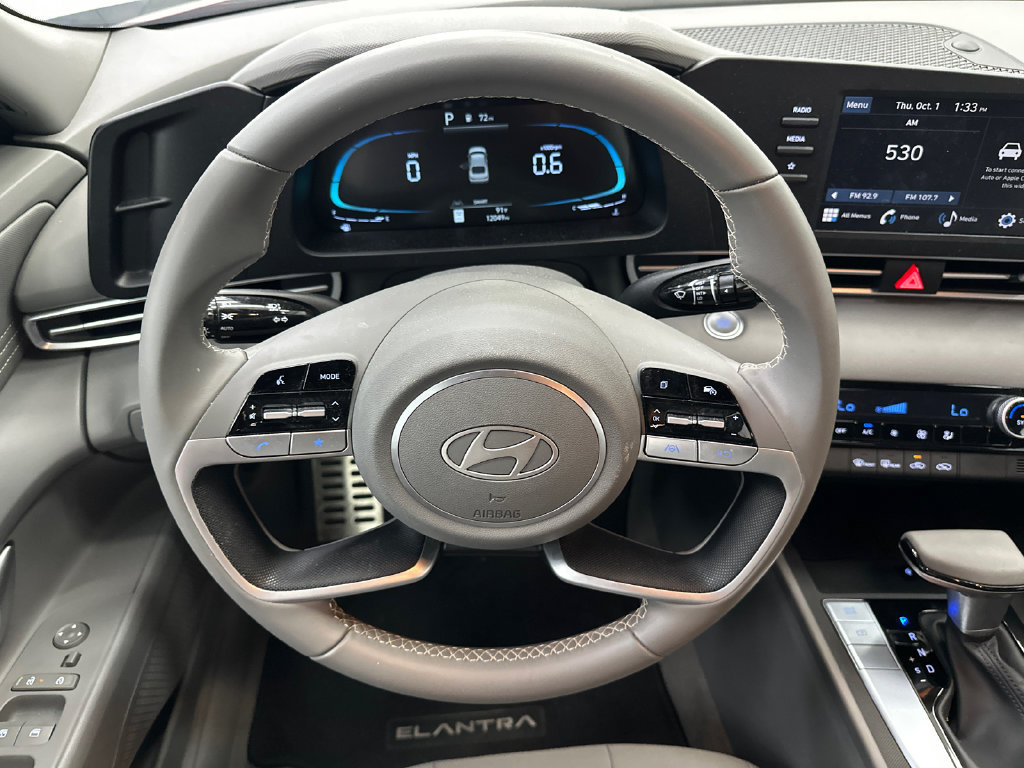 Used 2025 Hyundai Elantra Sport w/ Cargo Package FWD image 22