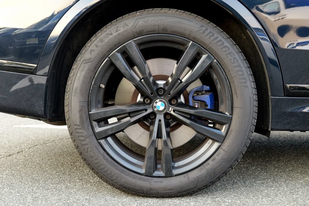 Used 2024 BMW X7 M60i w/ Executive Package AWD/4WD image 13