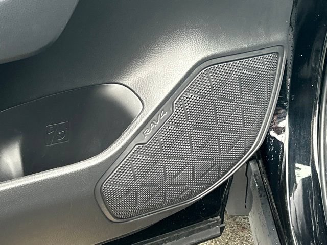Certified 2025 Toyota RAV4 XLE AWD/4WD image 23