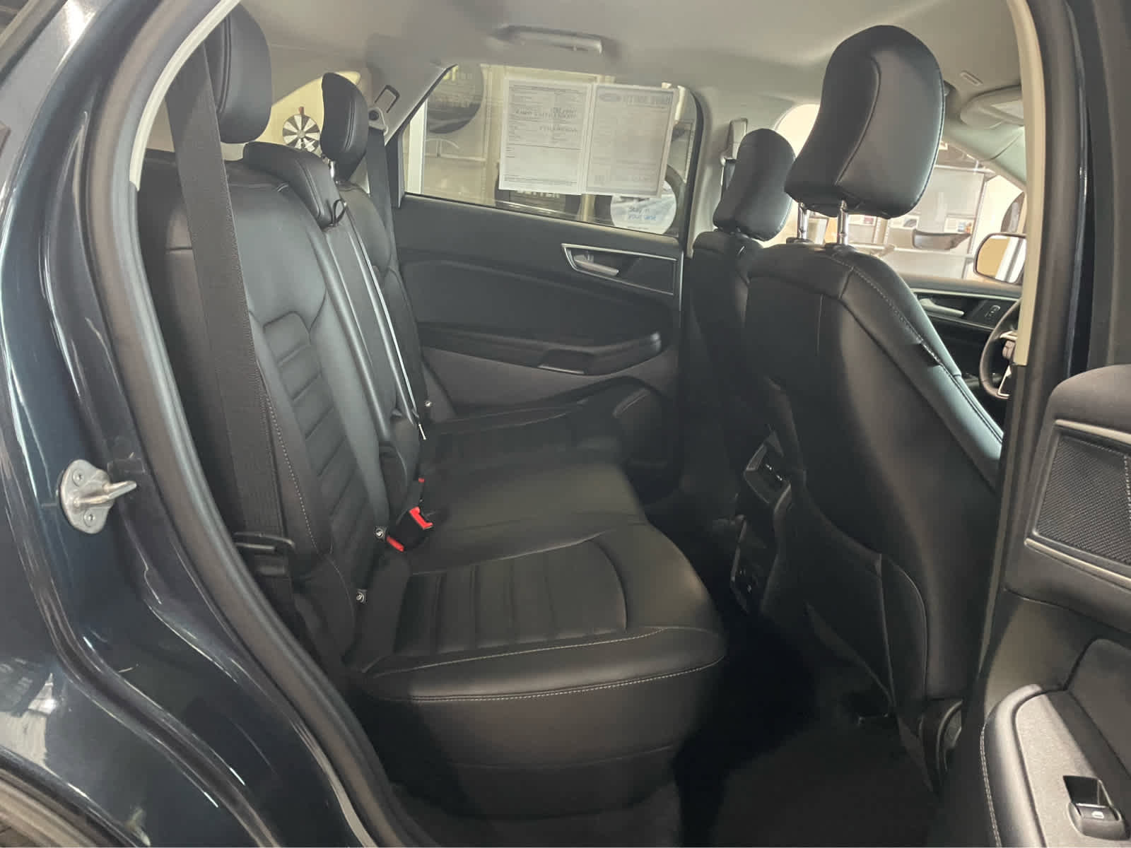 Used 2024 Ford Edge SEL w/ Convenience Package AWD/4WD image 50