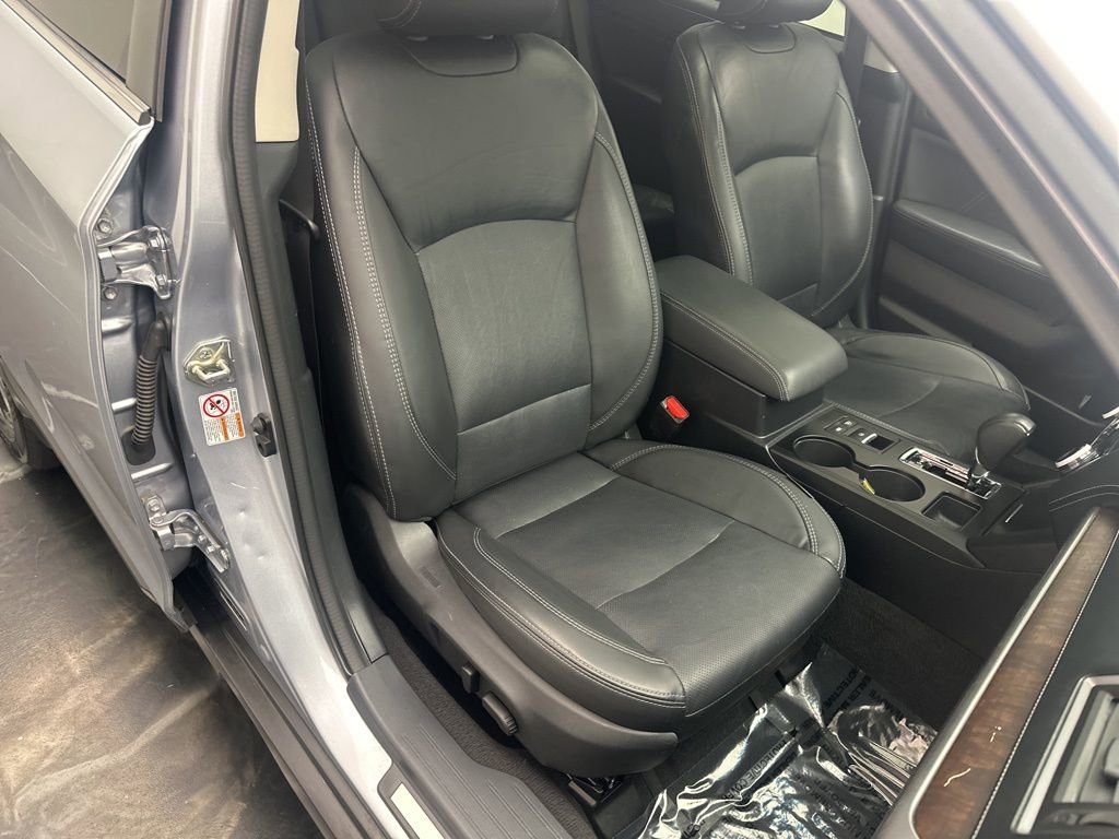 Used 2019 Subaru Outback 2.5i Limited w/ Popular Package #2 image 9