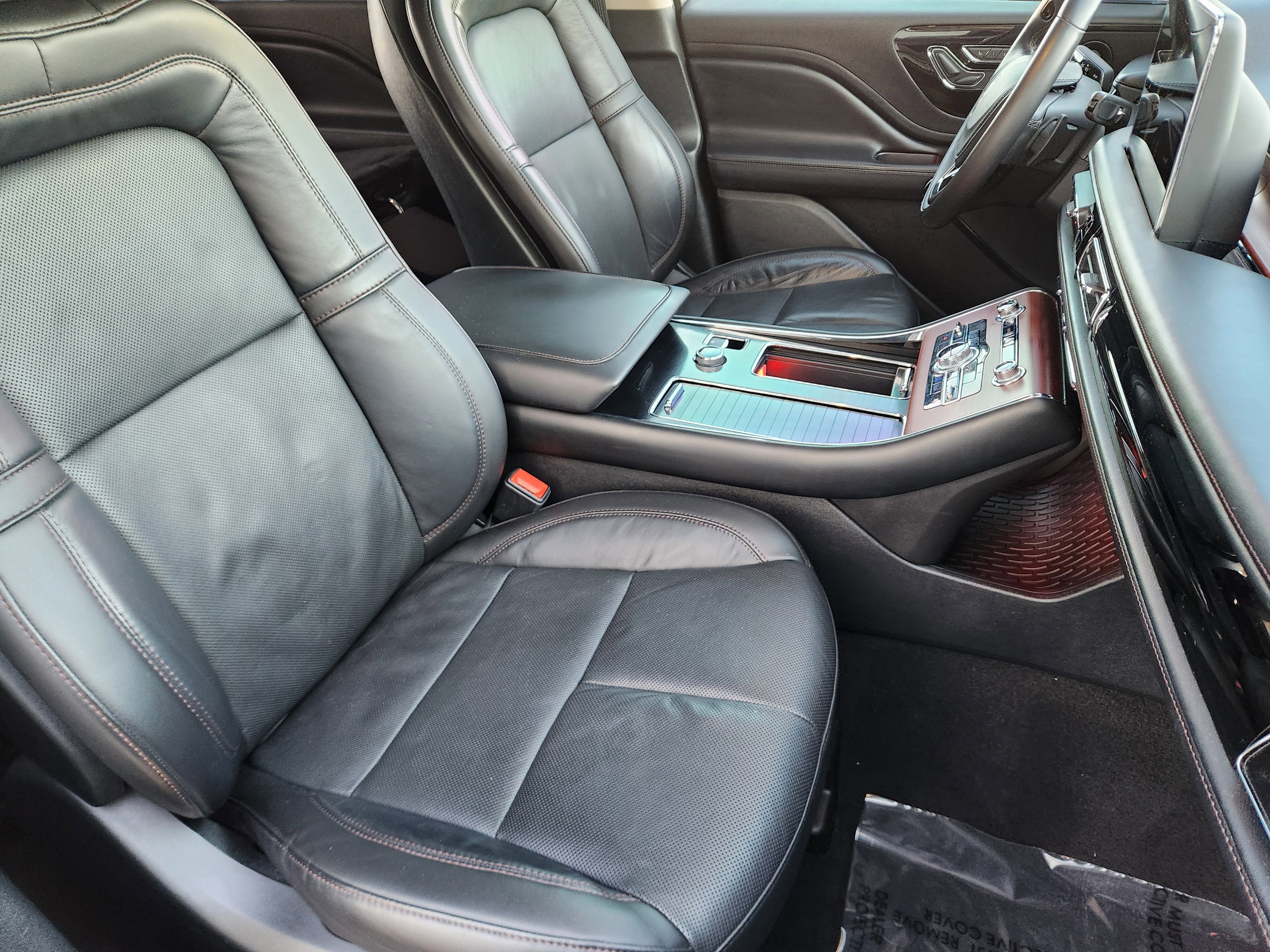 Used 2022 Lincoln Aviator Reserve w/ Equipment Group 201A image 12