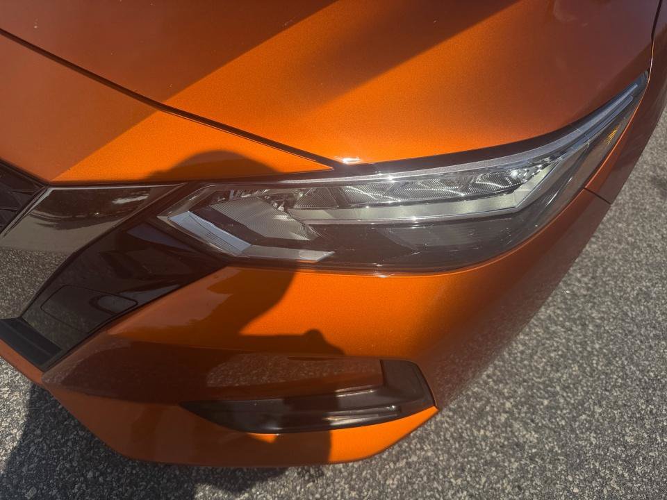 Used 2022 Nissan Sentra SR w/ Lighting Package FWD image 30