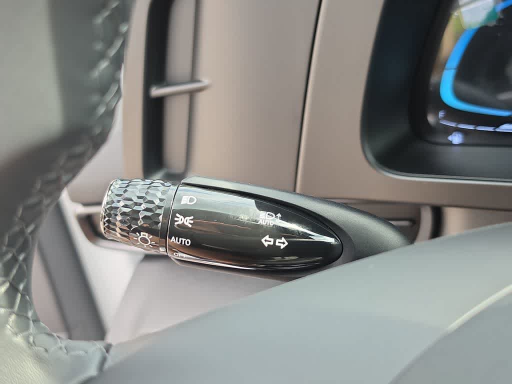 New 2026 Hyundai Elantra SEL Sport FWD image 28