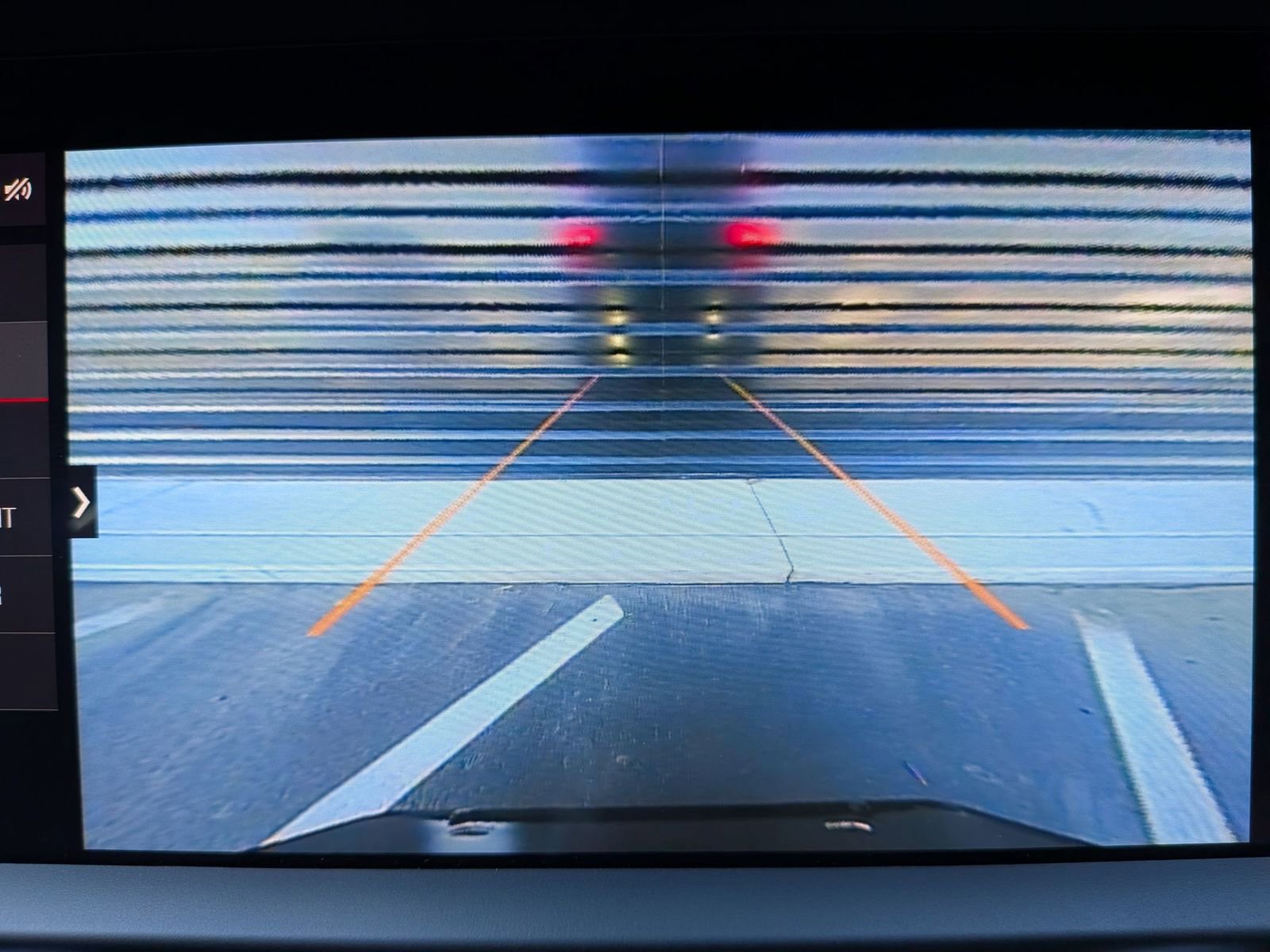 Certified 2025 Porsche Macan image 19