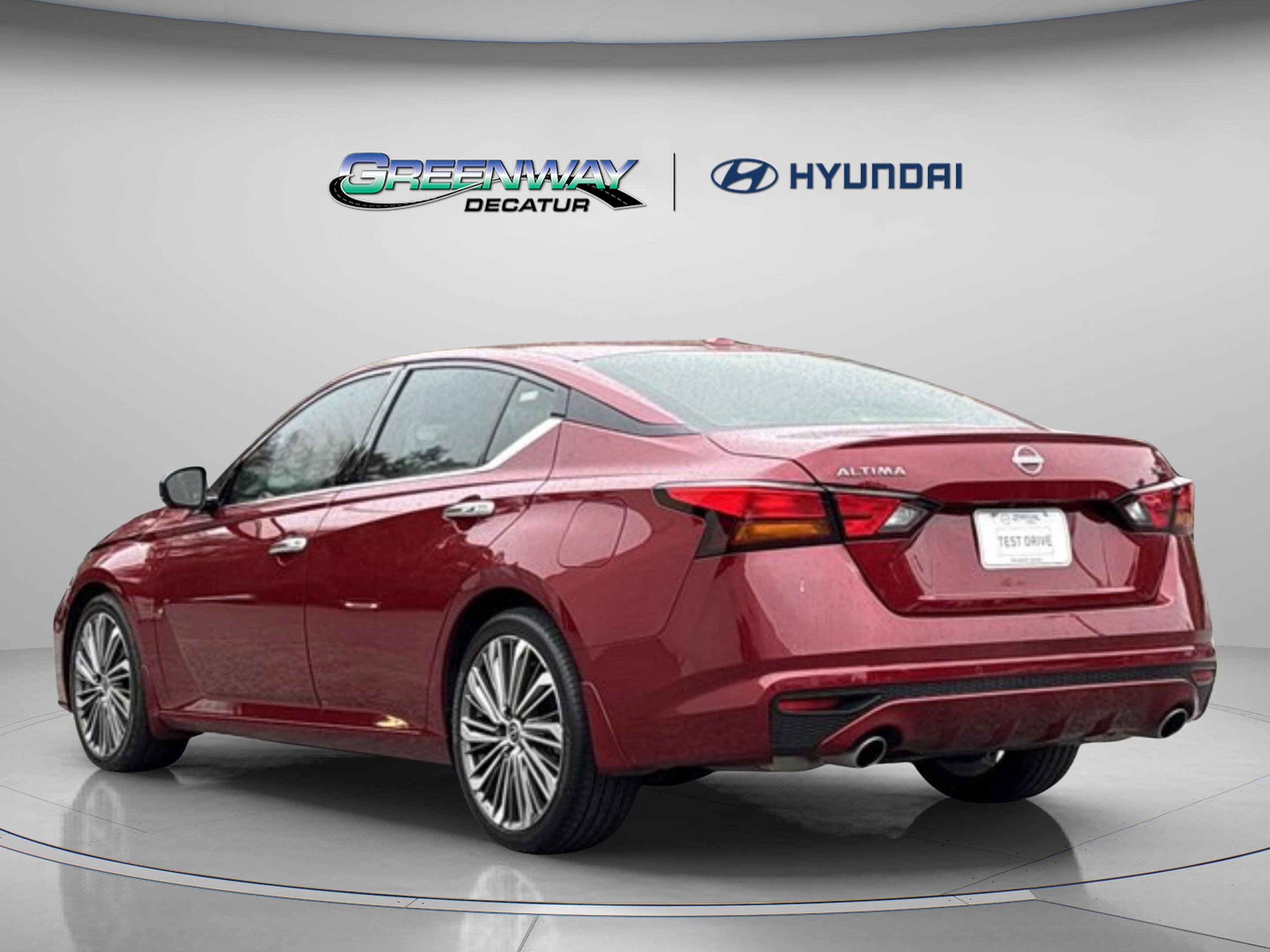 Used 2024 Nissan Altima 2.5 SL image 24