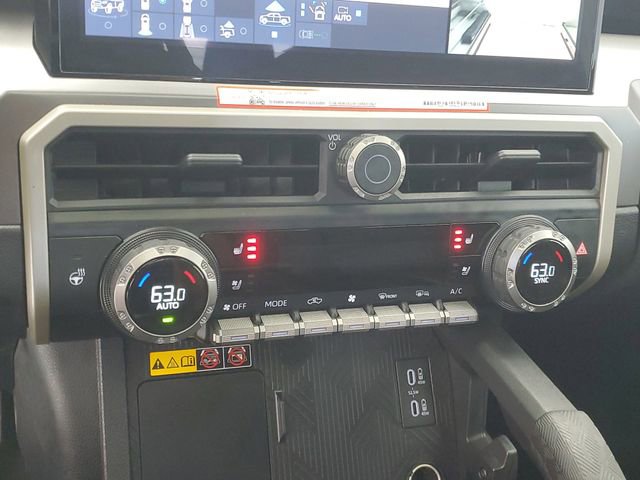 Used 2025 Toyota Tacoma TRD Sport w/ TRD Sport Premium Package image 29