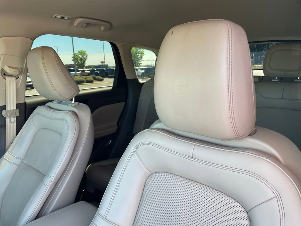 Used 2022 Lincoln Corsair Reserve FWD image 22