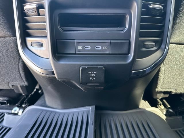 New 2026 RAM 3500 Laramie AWD/4WD image 40