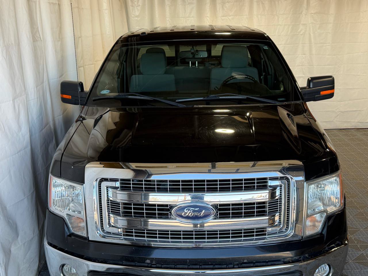 Used 2013 Ford F150 XLT w/ Luxury Equipment Group AWD/4WD image 3