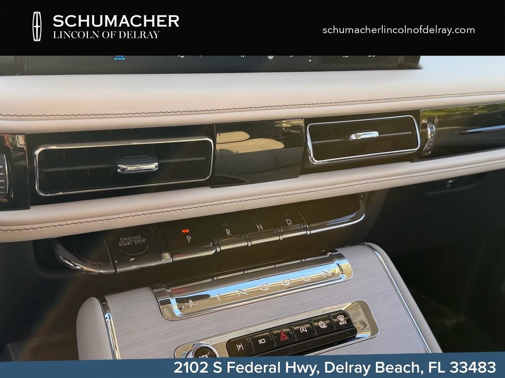 New 2026 Lincoln Aviator Reserve AWD/4WD image 18