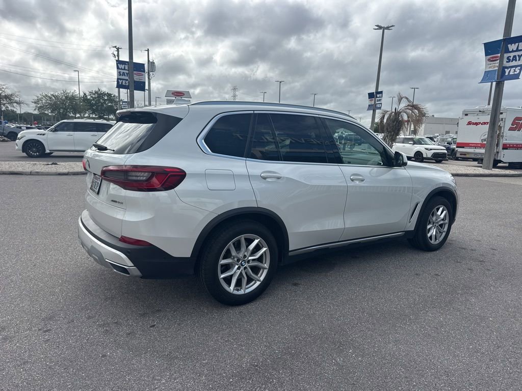 Used 2019 BMW X5 xDrive40i w/ Luxury Seating Package image 6