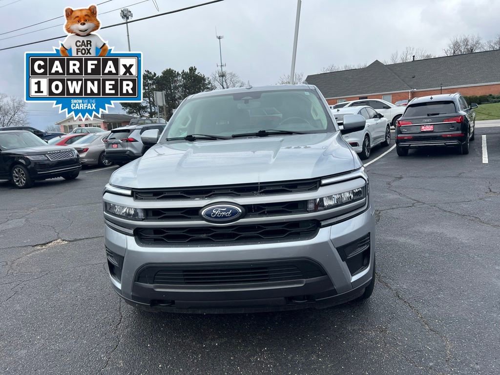 Used 2023 Ford Expedition Max XLT AWD/4WD image 3