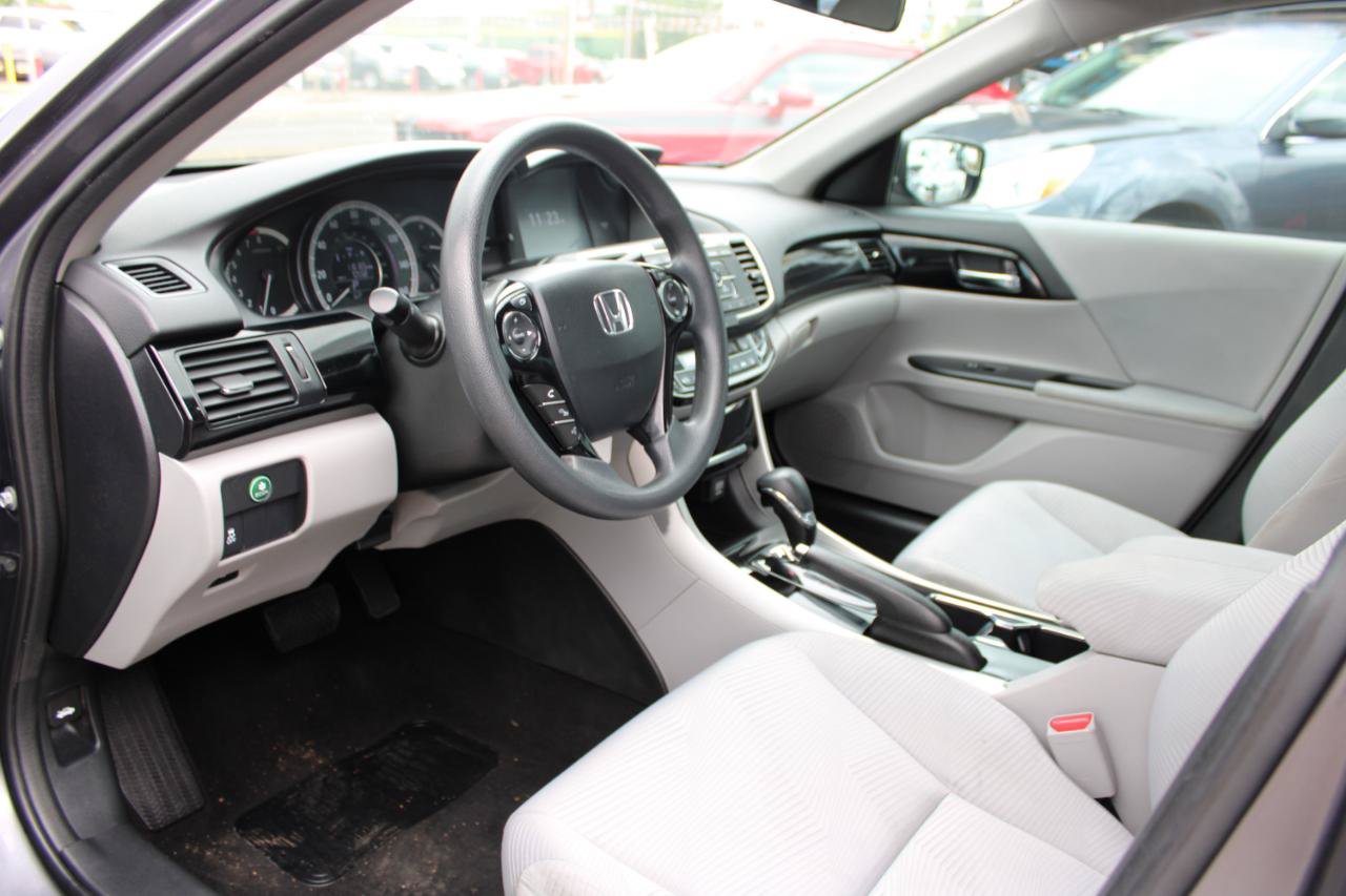 Used 2017 Honda Accord LX image 12