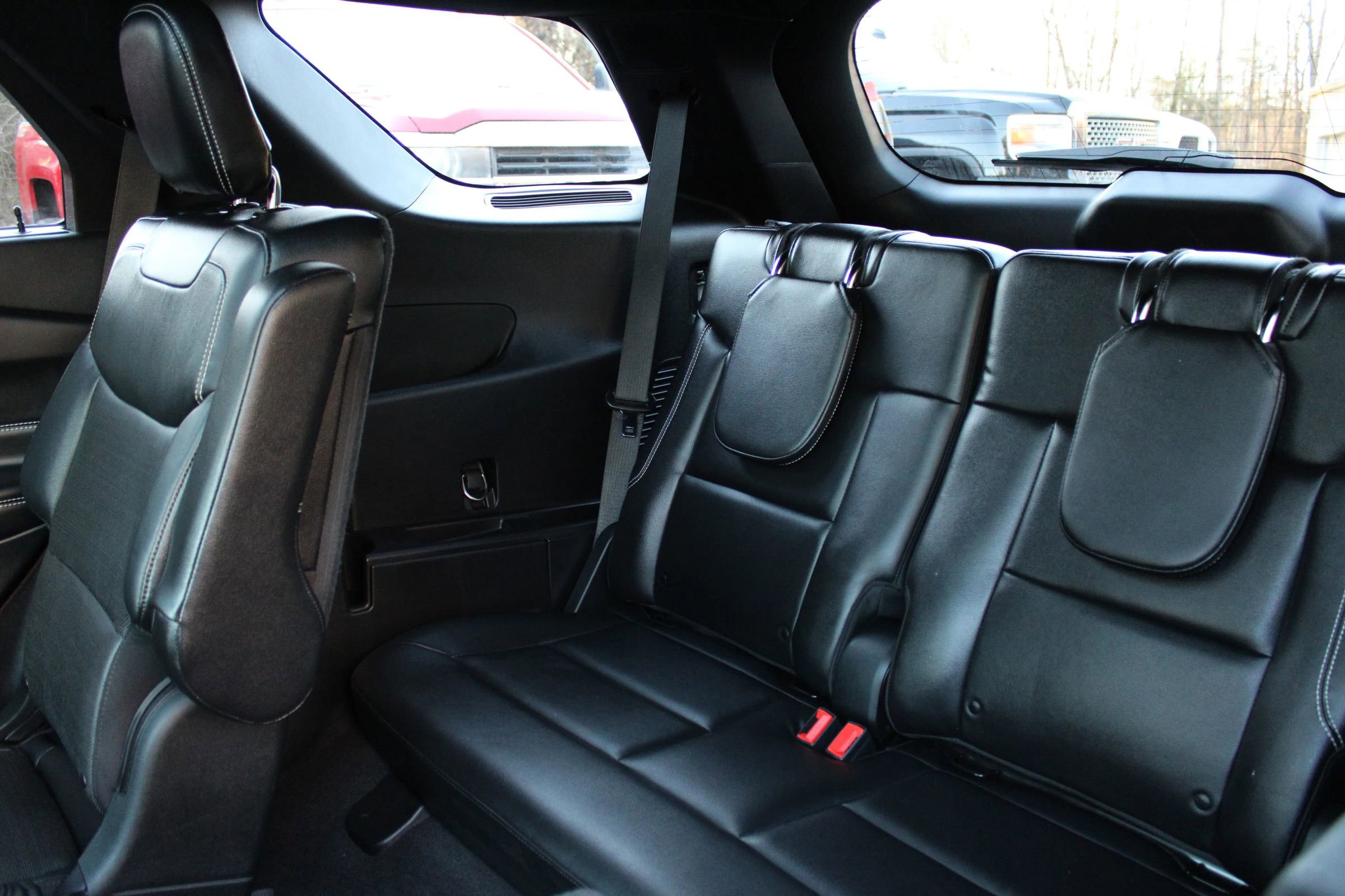 Used 2020 Ford Explorer ST image 24