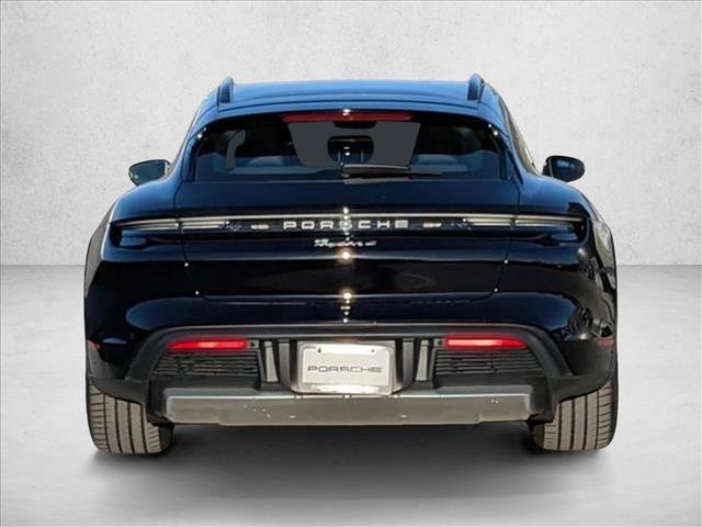 New 2025 Porsche Taycan 4 Cross Turismo image 10