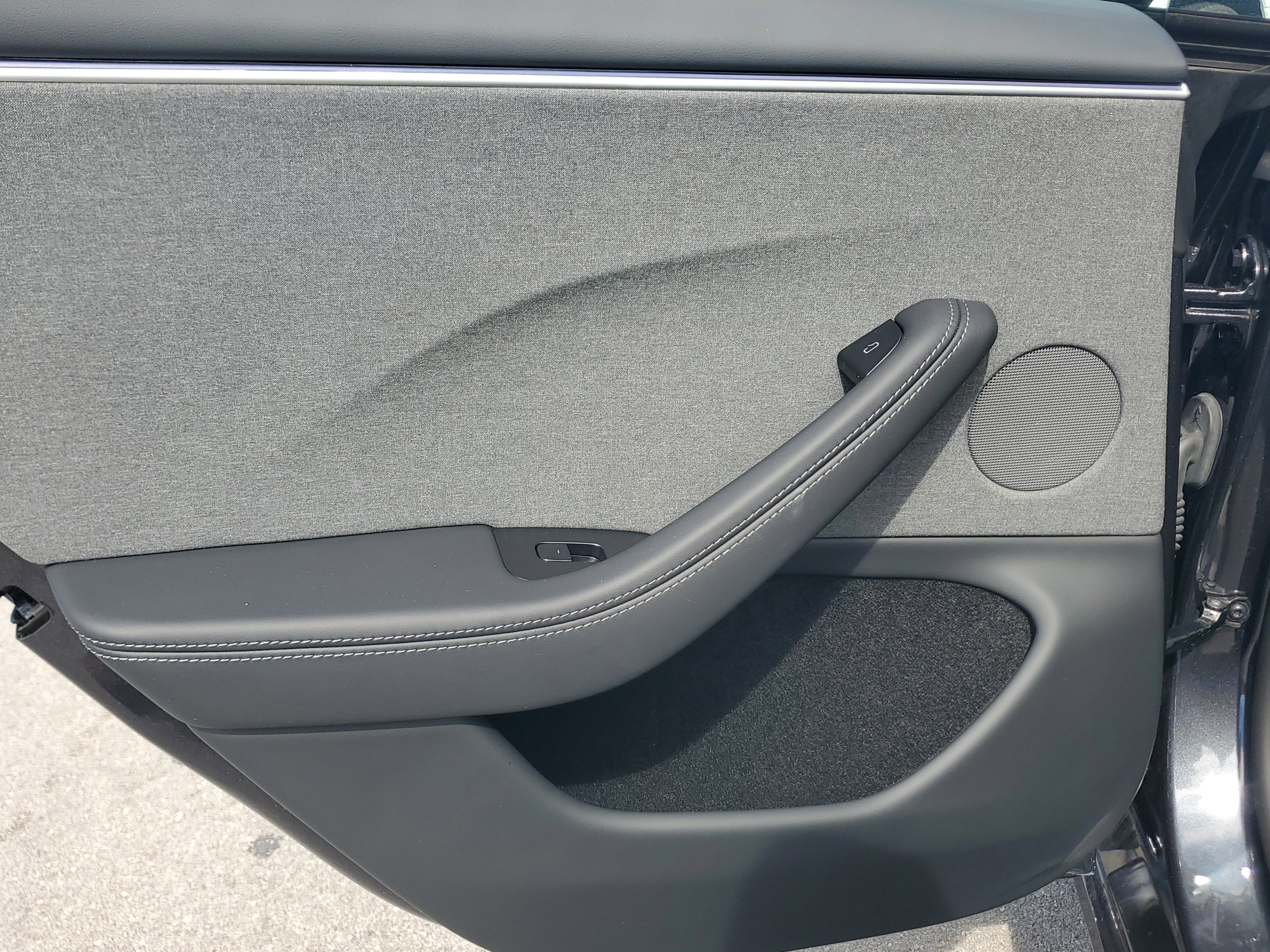 Used 2025 Tesla Model 3 Long Range image 26