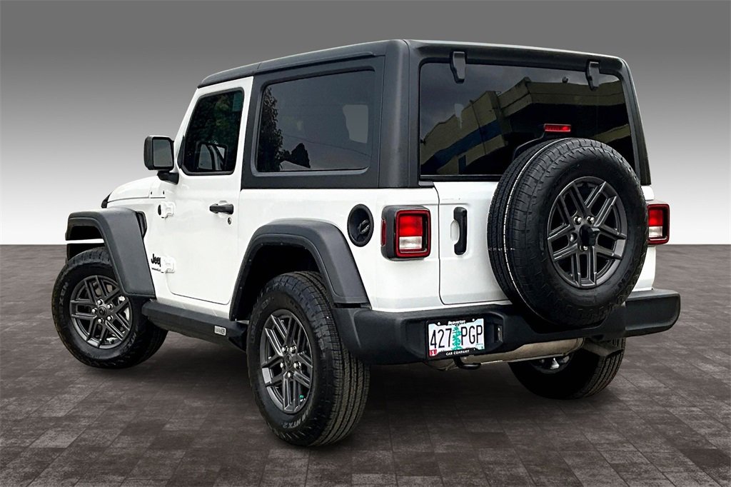 Used 2024 Jeep Wrangler Sport S image 12