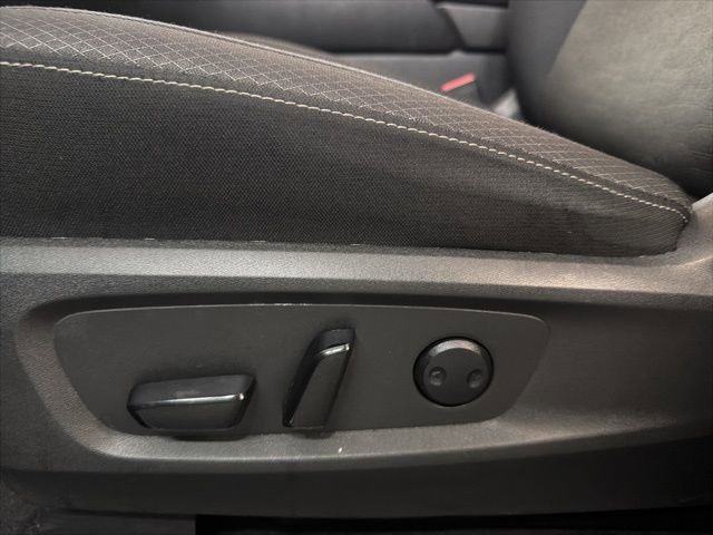 Used 2024 Nissan Pathfinder SV FWD image 14