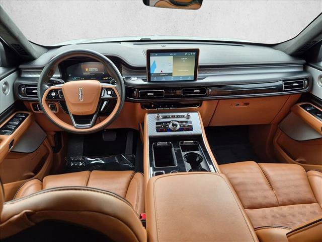 Used 2023 Lincoln Aviator Black Label w/ Dynamic Handling Package AWD/4WD image 19