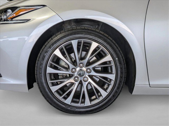Used 2019 Lexus ES 300h w/ Premium Package FWD image 24