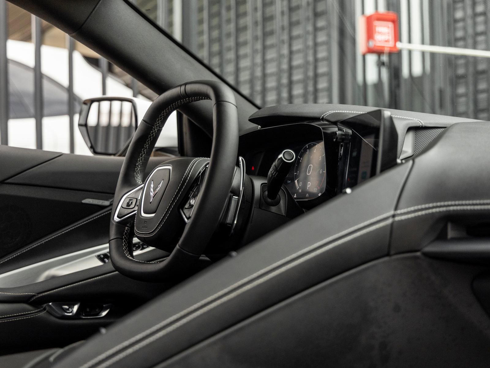 Used 2025 Chevrolet Corvette Stingray Coupe w/ Z51 Performance Package image 35