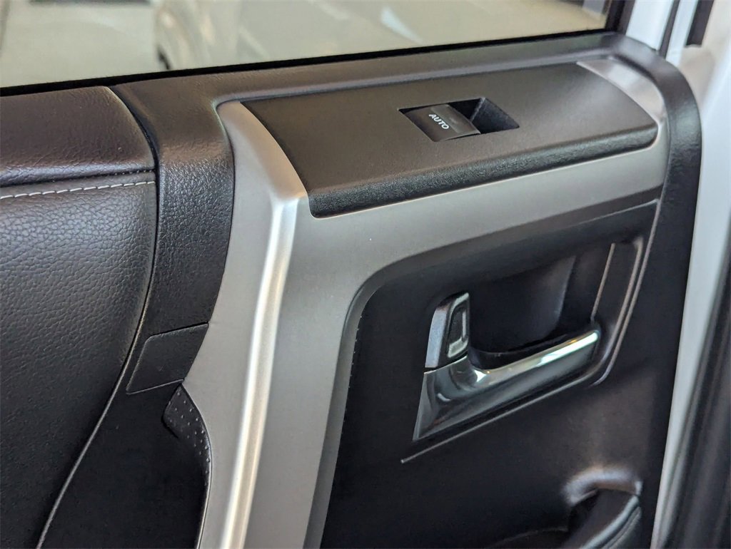 Used 2024 Toyota 4Runner SR5 image 27