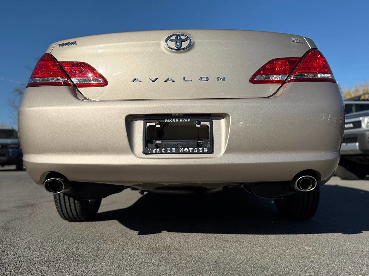 Used 2007 Toyota Avalon Limited image 32