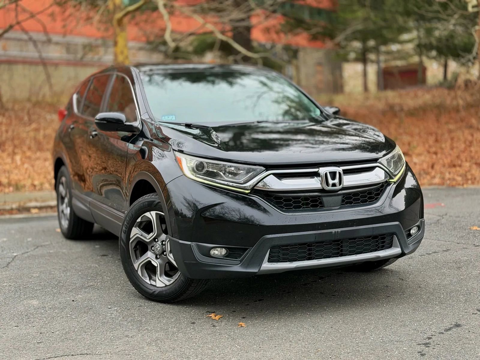 Used 2017 Honda CR-V EX-L image 3