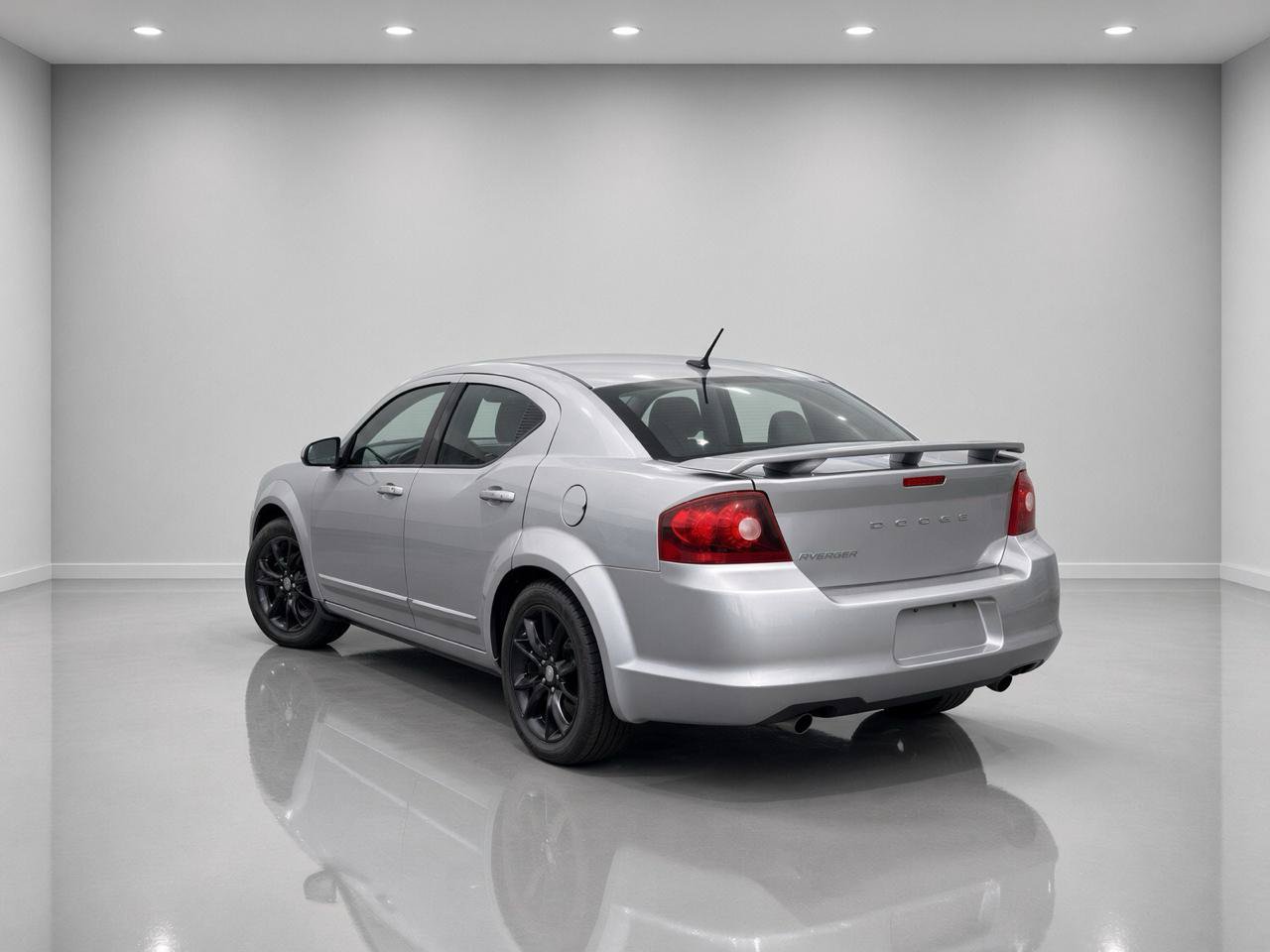 Used 2013 Dodge Avenger R/T FWD image 3