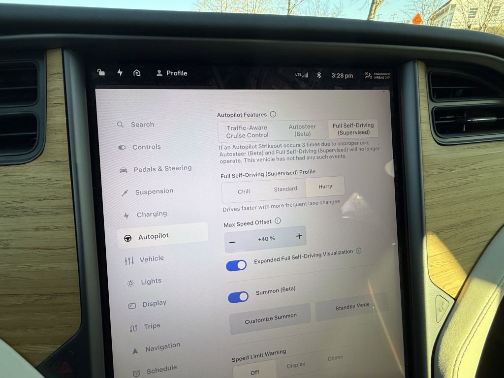 Used 2020 Tesla Model S Long Range Plus image 32