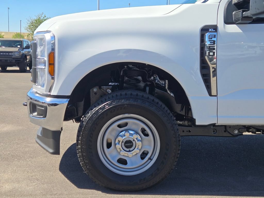 New 2026 Ford F350 XL w/ XL Chrome Package AWD/4WD image 8