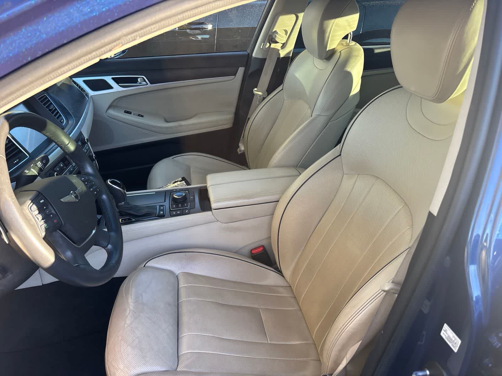 Used 2017 Genesis G80 5.0 Ultimate RWD image 5