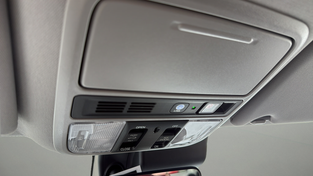Used 2021 Honda Pilot Touring image 30