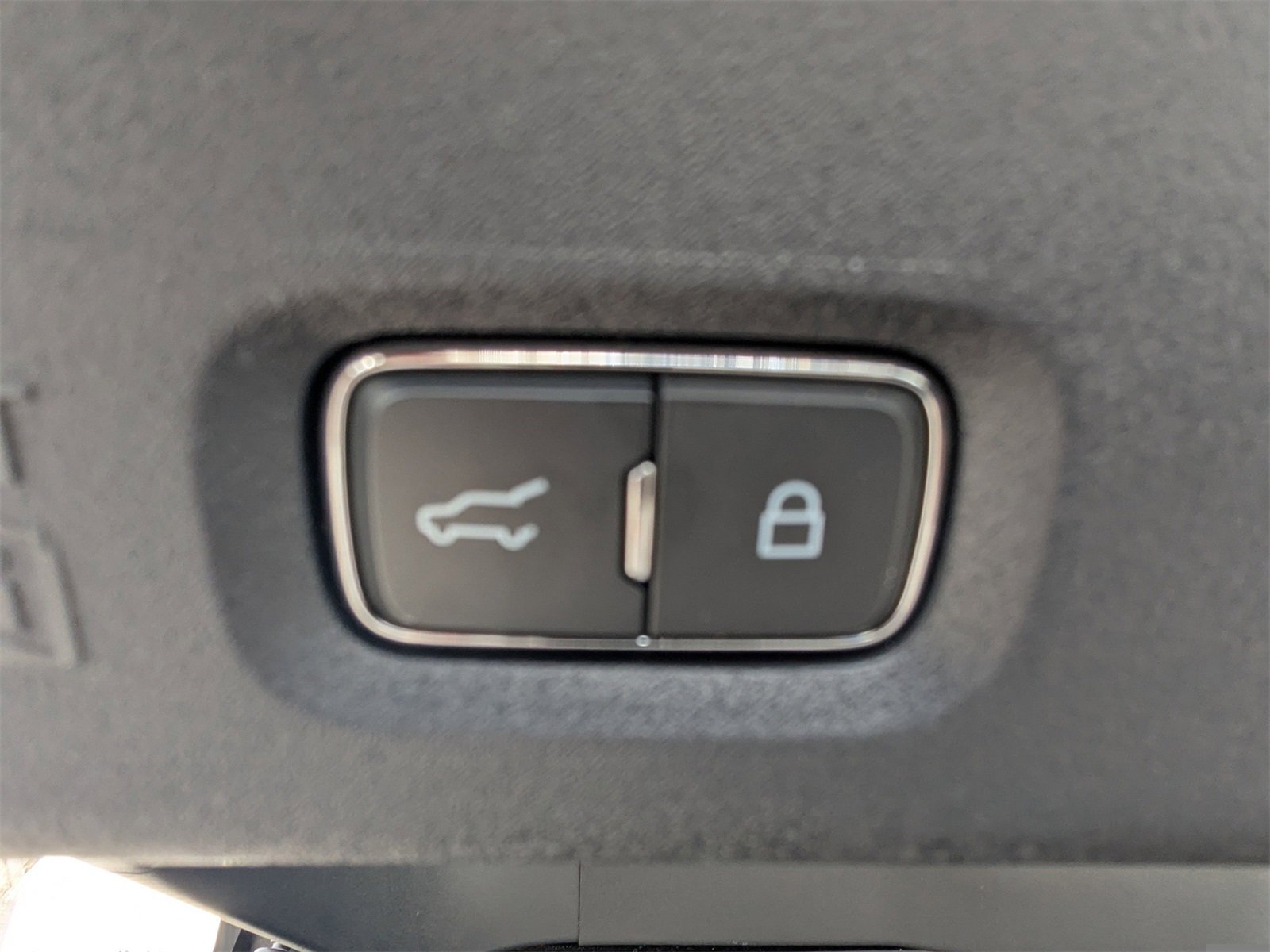 Used 2025 Ford Expedition Max Platinum w/ Stealth Performance Package image 14