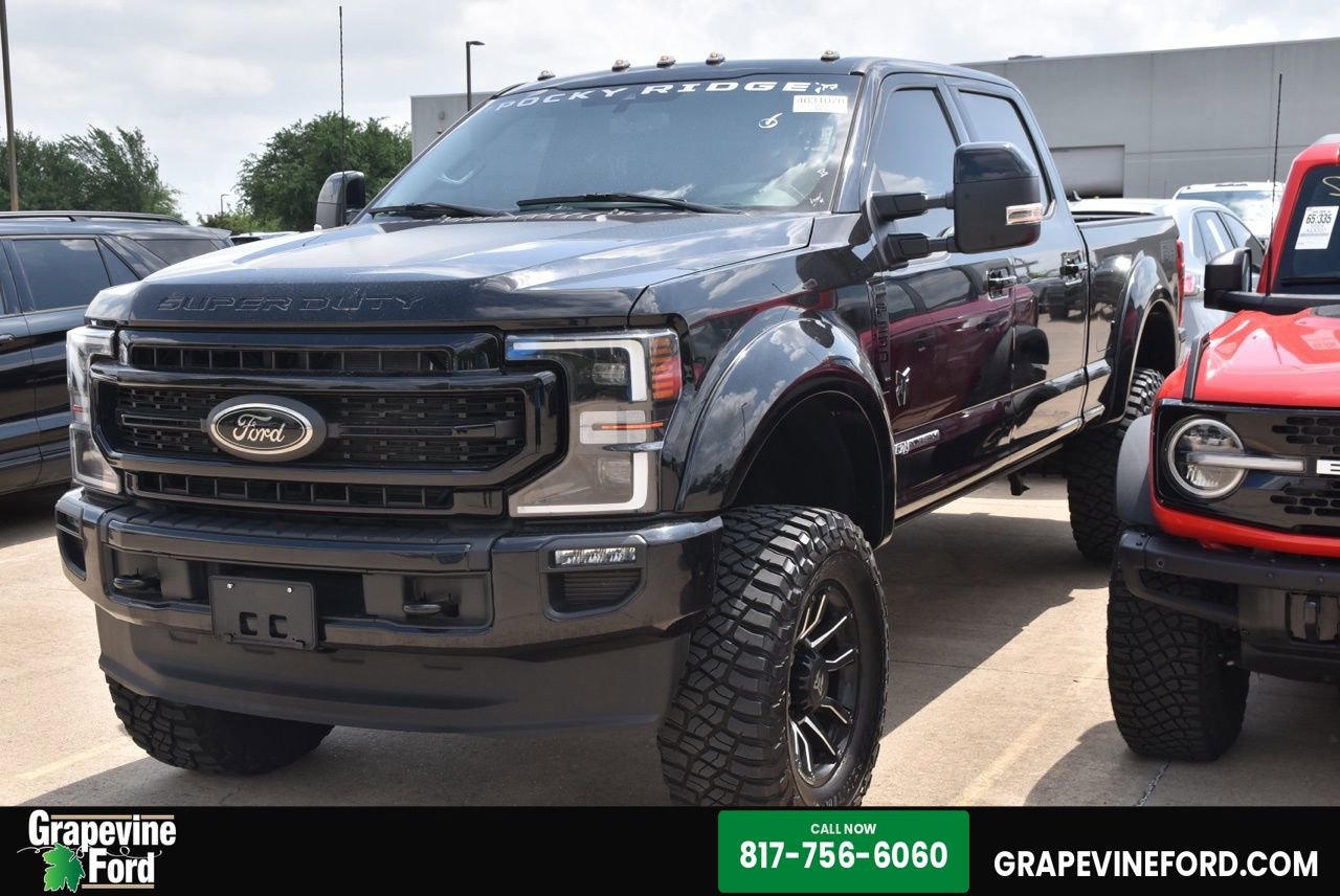 Used 2022 Ford F250 Lariat w/ Black Appearance Package image 1
