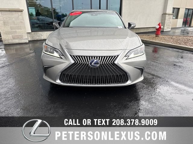 Used 2019 Lexus ES 300h w/ Premium Package FWD image 9