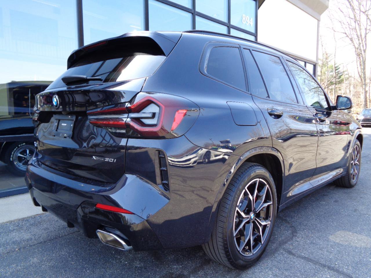 Used 2022 BMW X3 xDrive30i w/ M Sport Package 2 image 5