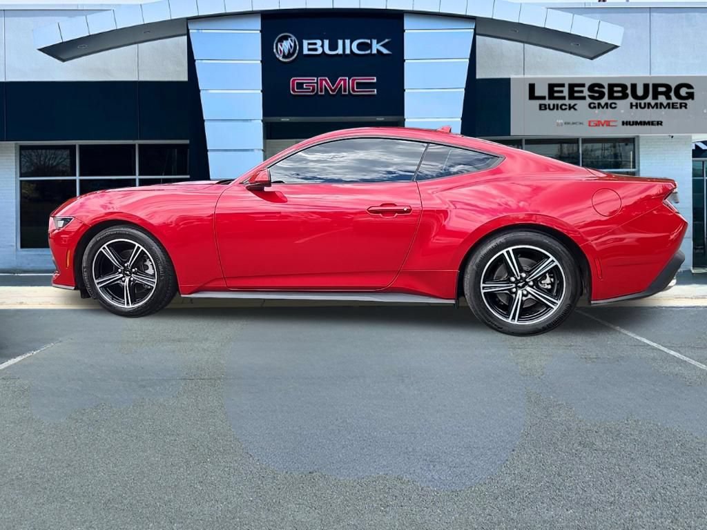 Used 2024 Ford Mustang Coupe RWD image 4