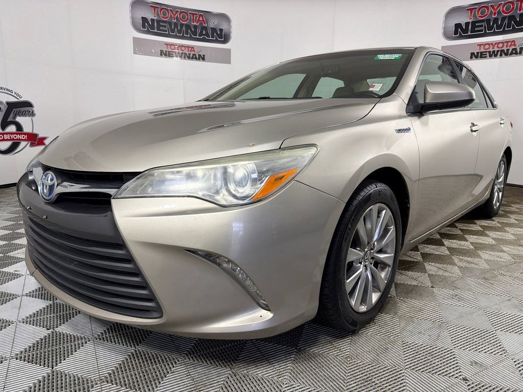 Used 2015 Toyota Camry XLE w/ Moonroof Package FWD image 8