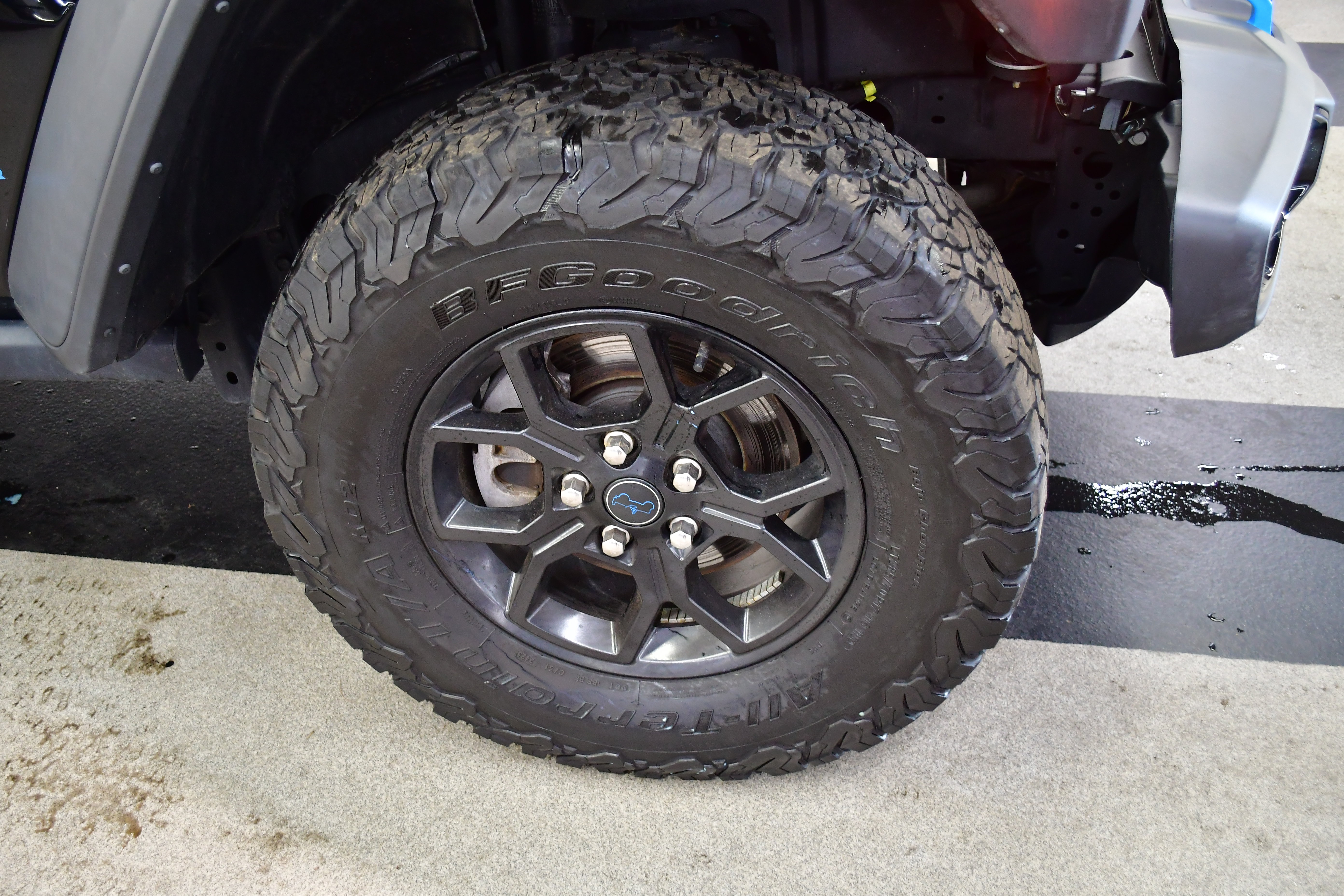 Used 2024 Jeep Wrangler Unlimited AWD/4WD image 37