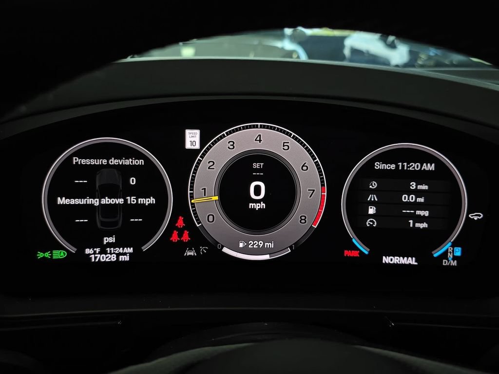 Used 2024 Porsche Cayenne Turbo GT AWD/4WD image 6