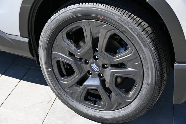 New 2025 Subaru Ascent Onyx Edition image 12