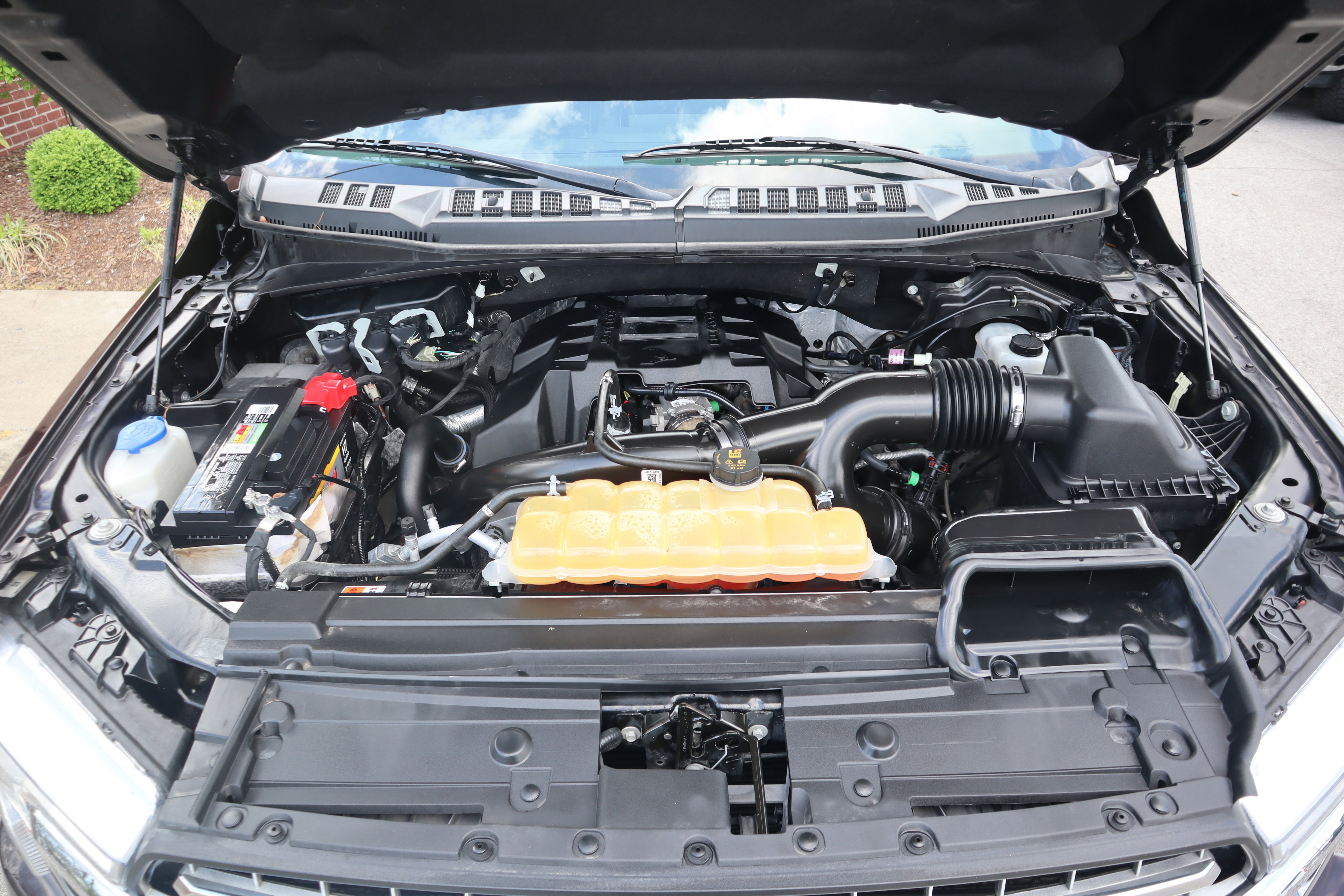 Used 2018 Ford F150 XLT w/ Equipment Group 302A Luxury image 33