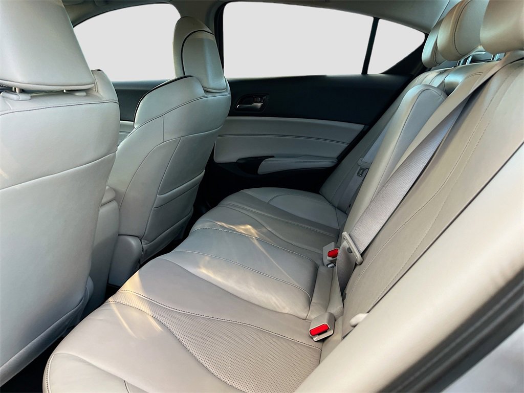 Used 2020 Acura ILX Technology Package image 24