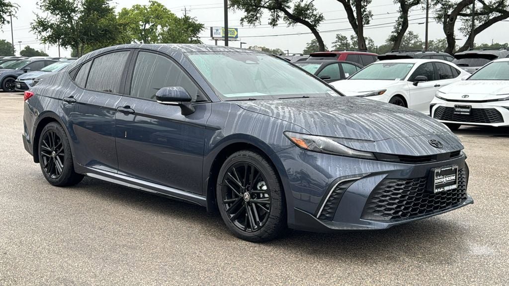 New 2026 Toyota Camry SE FWD image 3