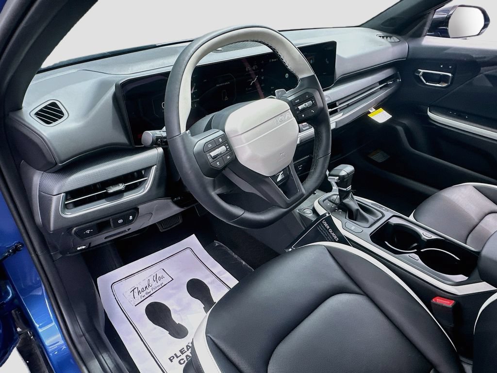 New 2026 Kia K4 GT-Line w/ GT-Line Premium Package FWD image 9