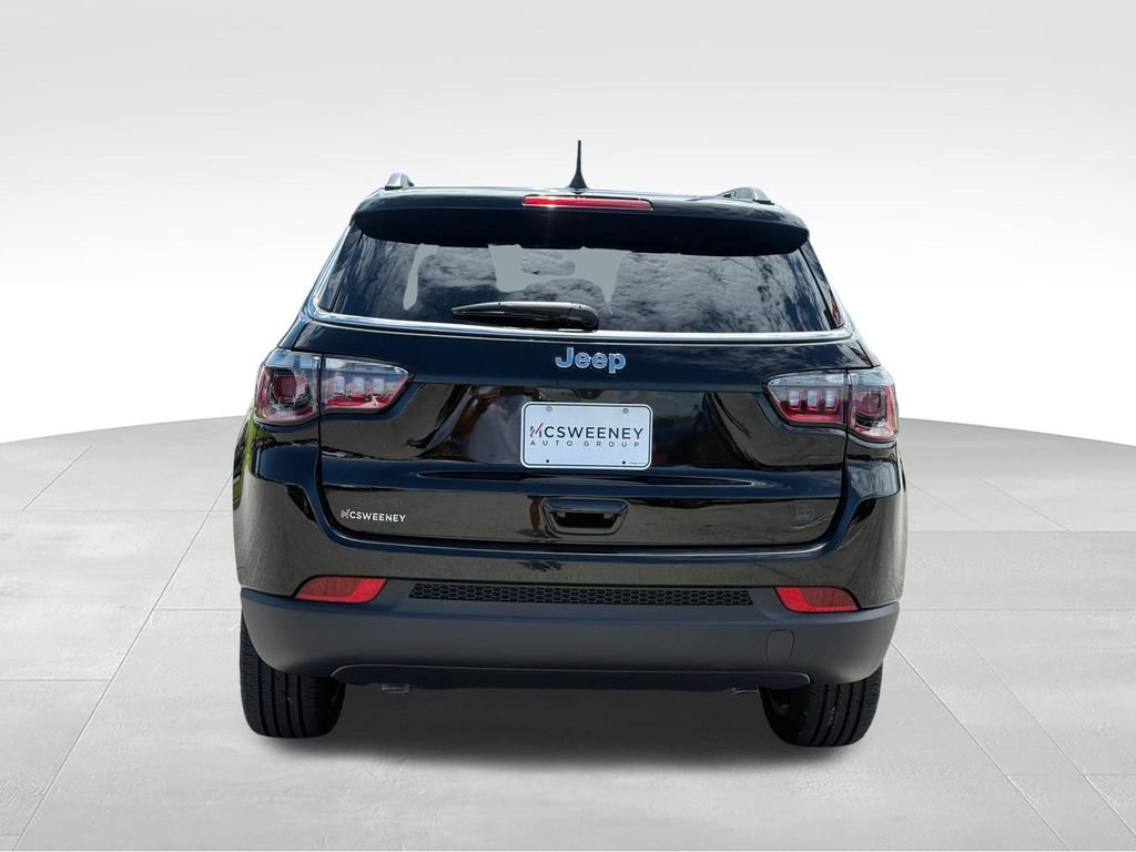 New 2026 Jeep Compass Latitude AWD/4WD image 26