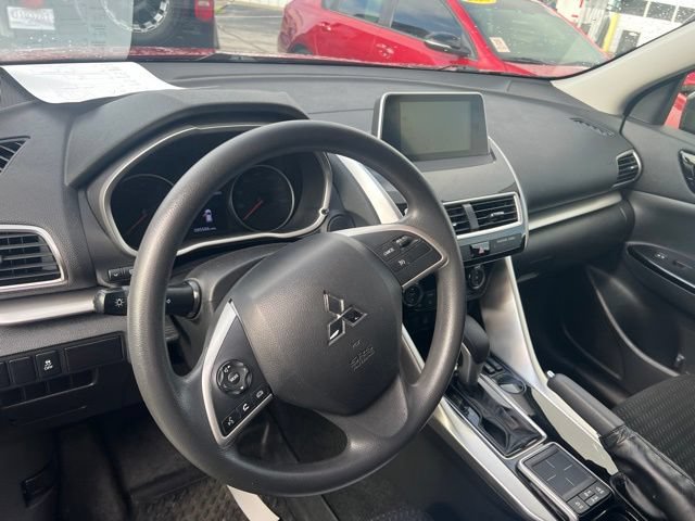 Used 2020 Mitsubishi Eclipse Cross LE FWD image 5